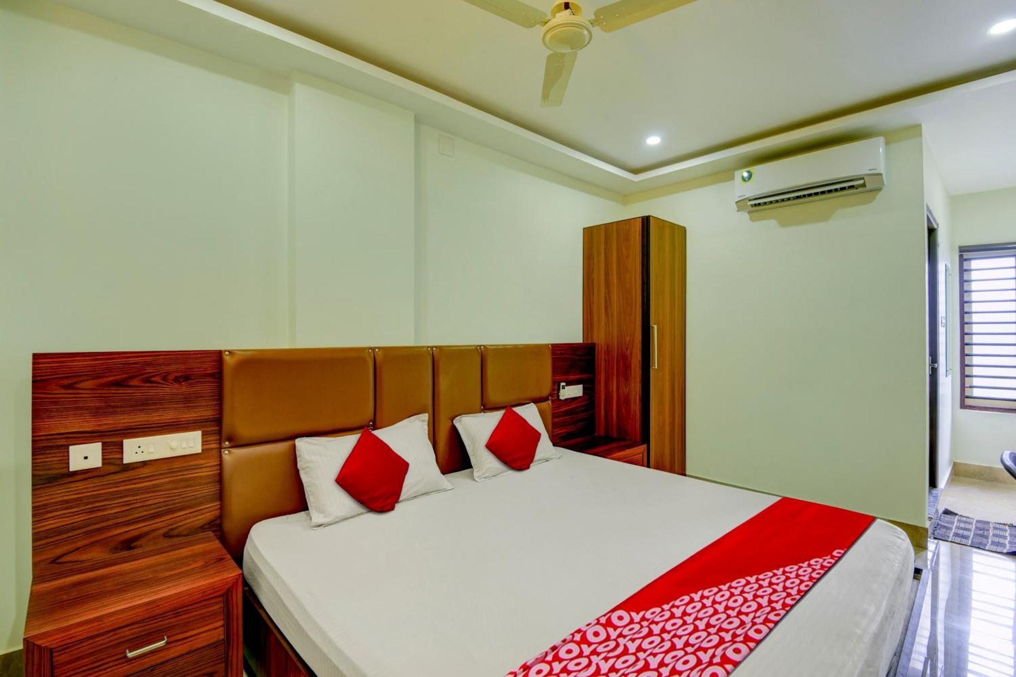 Hotel O Royal Tower Lodge Etakkare Ngoại thất bức ảnh