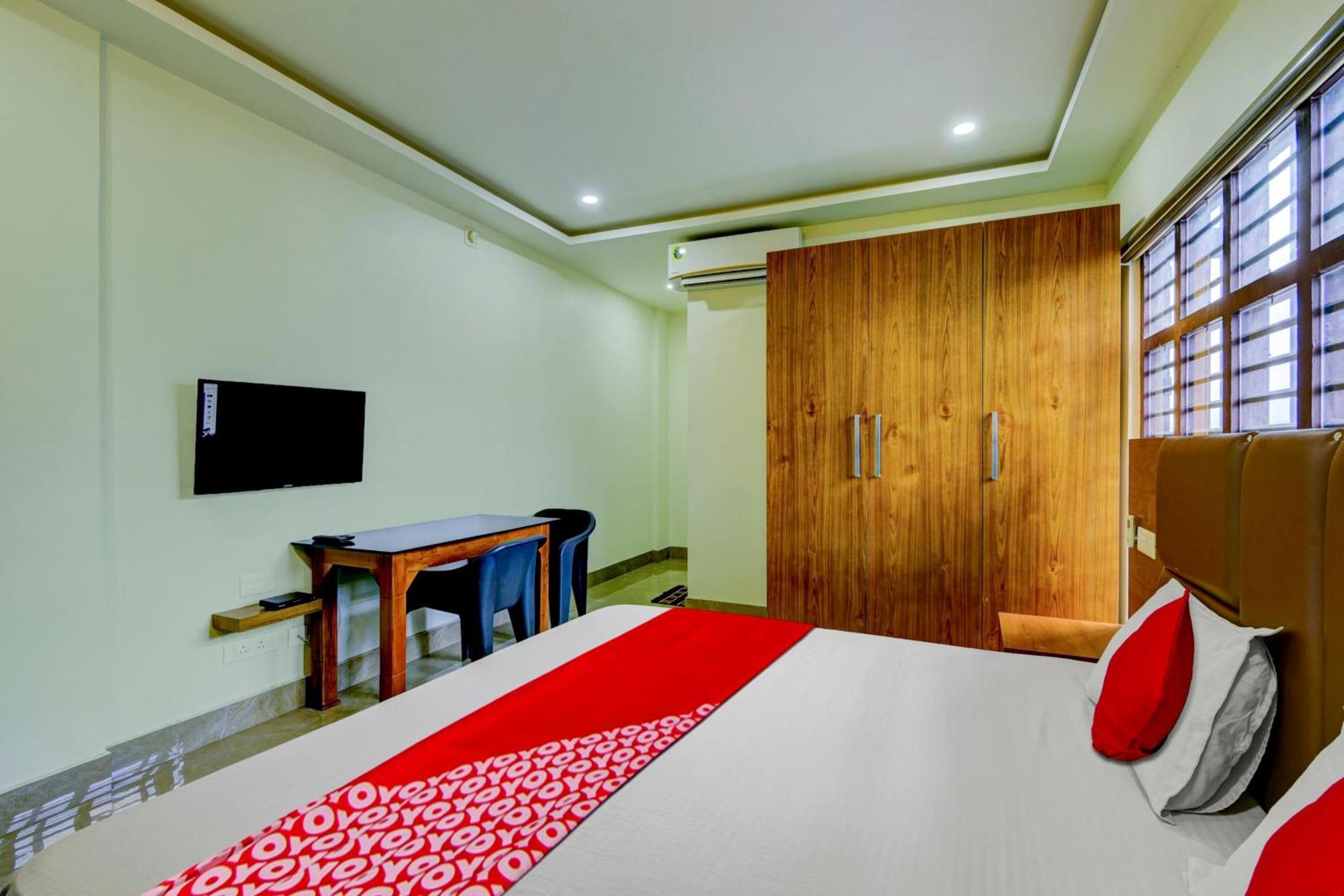 Hotel O Royal Tower Lodge Etakkare Ngoại thất bức ảnh